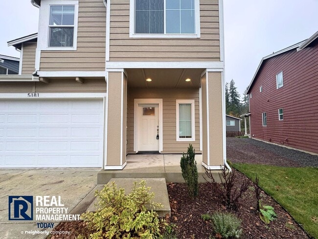 Building Photo - Stunning 5 Bedroom! Great Location!