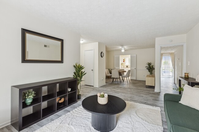 Building Photo - Aspen Pointe