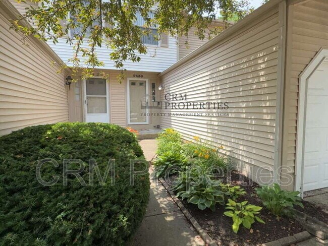 Foto del edificio - 9430 Aspen Grove Ln