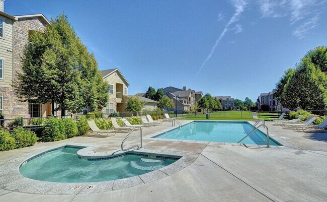 Pool & Hot tub - 5620 Fossil Creek Pkwy