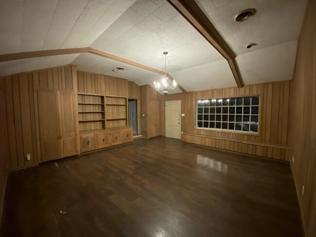 Building Photo - 1455 Parkside Dr