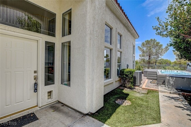 Foto del edificio - 9108 Eagle Ridge Dr