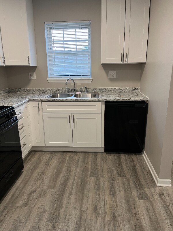 Foto del edificio - 4905 Belmont Rd