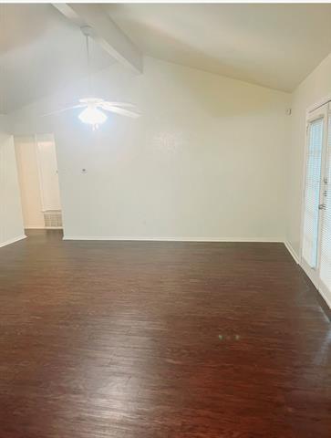 Foto del edificio - 1602 Rosewood Ln