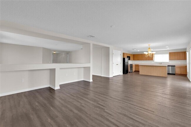 Foto del edificio - 928 Elderberry Dr