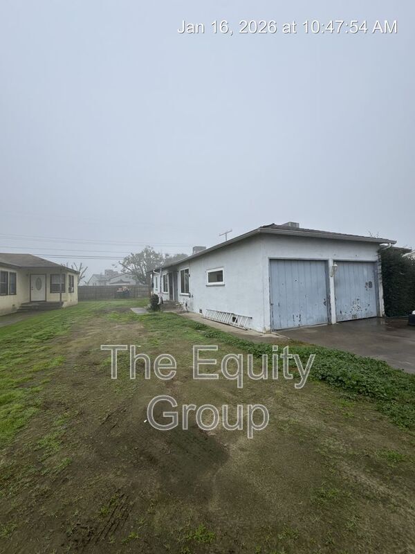 Foto del edificio - 515 N M St