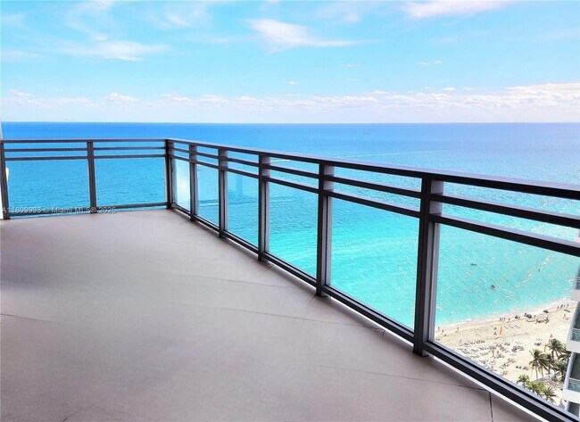 Foto del edificio - 3535 S Ocean Dr