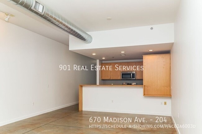 Building Photo - 670 Madison Ave