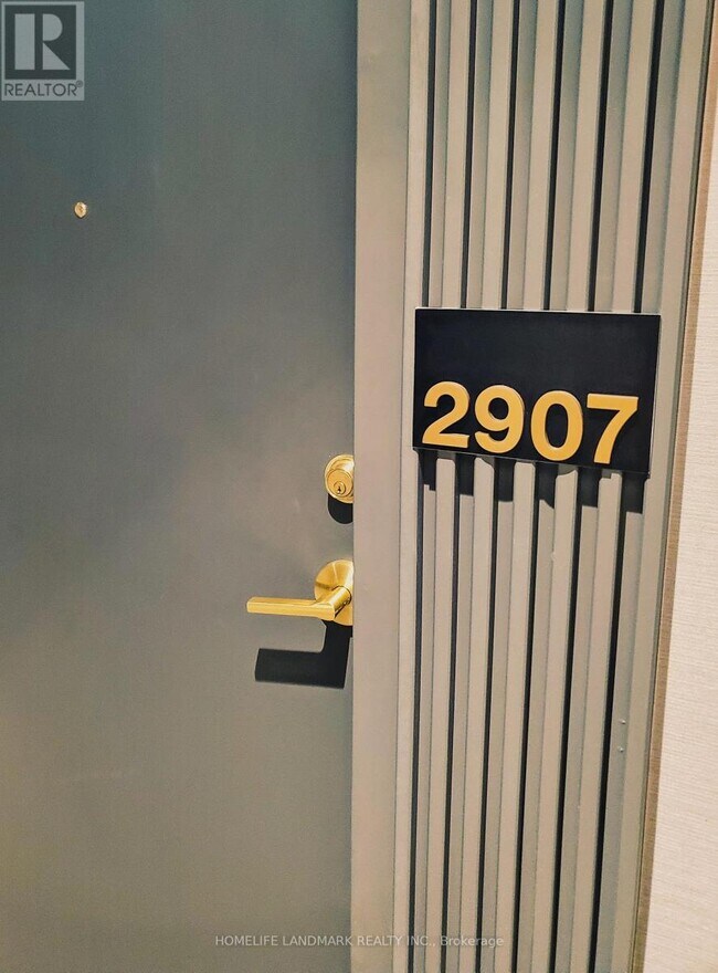 Photo du bâtiment - 950 Portage Pkwy