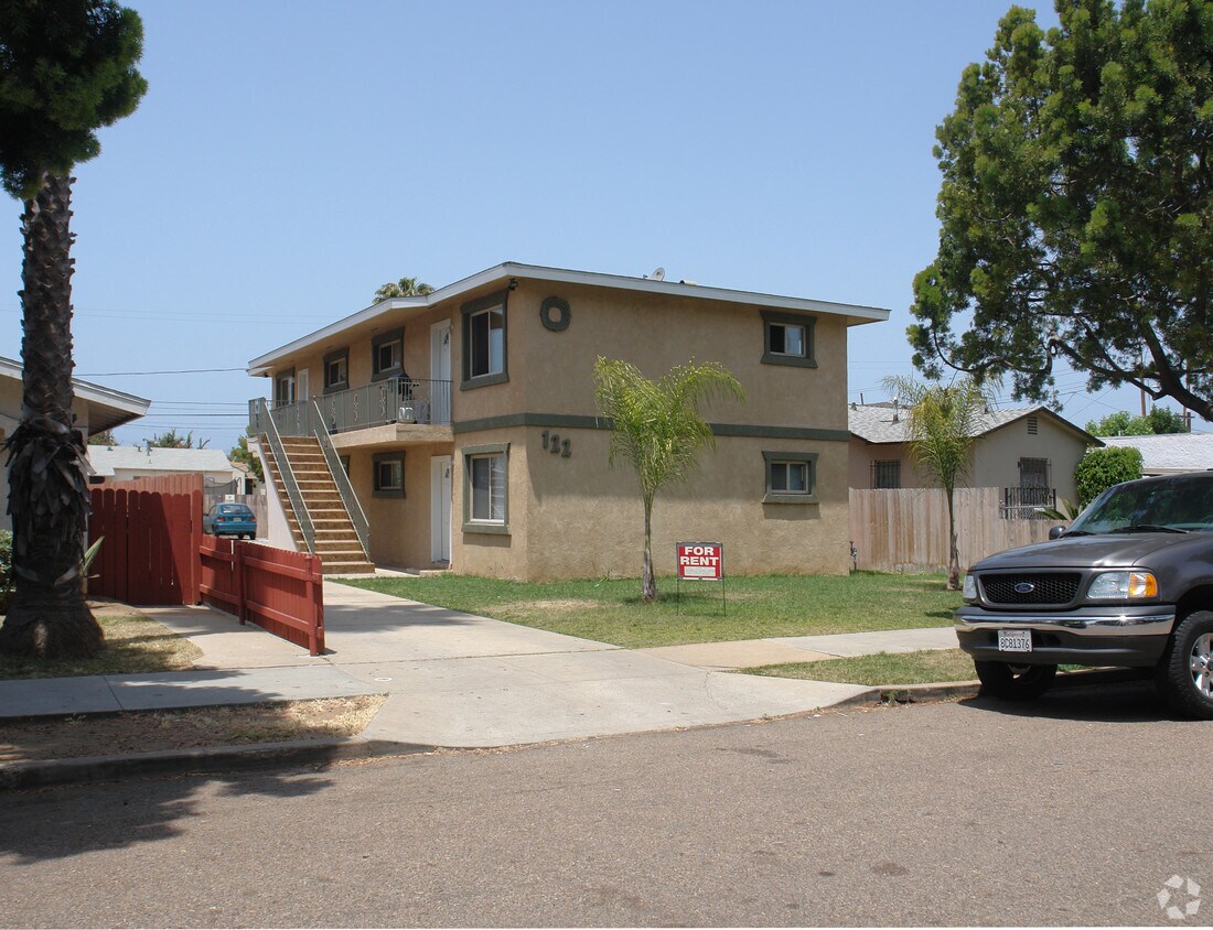 Building Photo - 122 Jefferson Ave