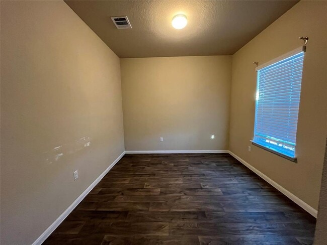 Building Photo - 501 Cibolo Creek Dr