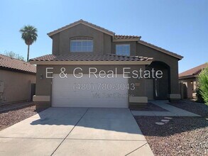 Building Photo - 15071 W Heritage Oak Way