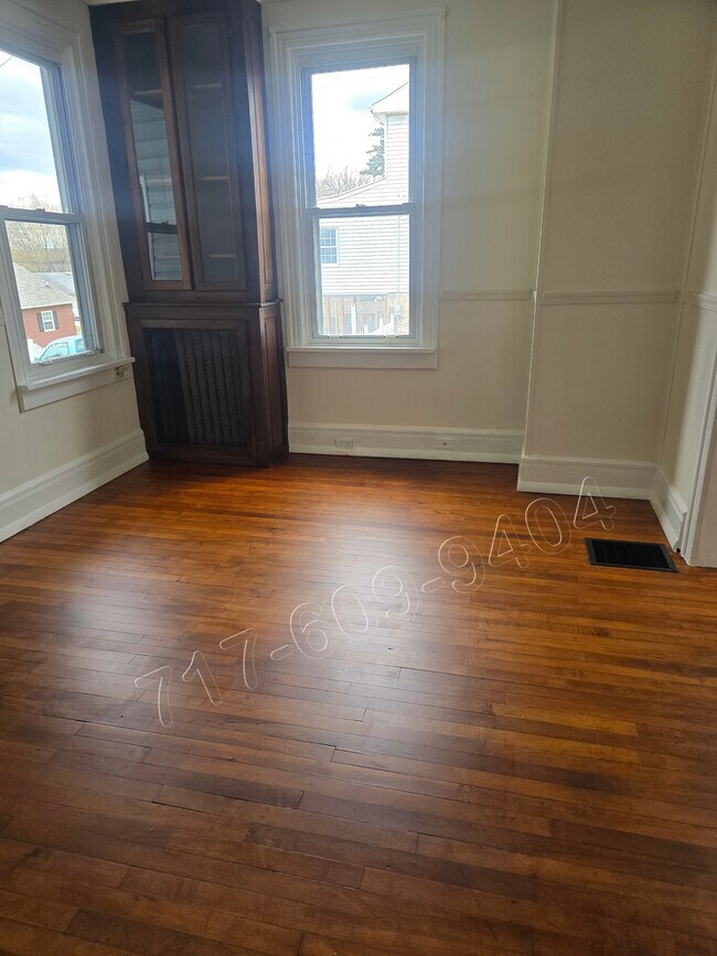 Foto del edificio - 420 Erie St