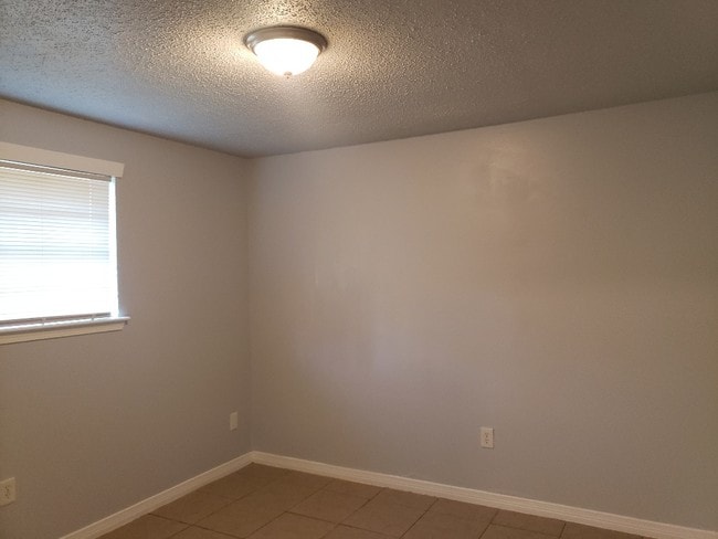 Building Photo - 1107 Tallow Tree Ln