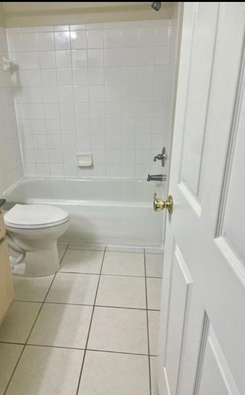 Foto del edificio - 12602 Crest Springs Ln