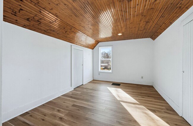 Foto del edificio - Newly Updated 3-Bedroom Home with Modern U...