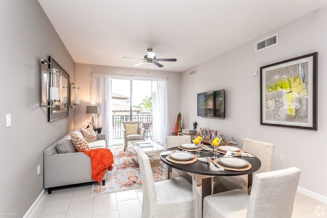 Foto del edificio - 1 br, 1 bath  - 1046 NW 87th Ave