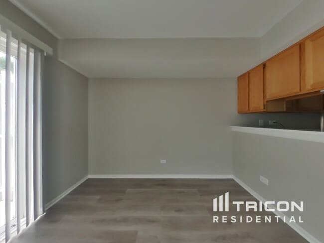 Building Photo - 3106 Anton Cir