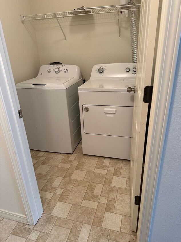 Foto del edificio - 2 Bedroom 2 bath Fox Pointe Condo/Apartment located Near Branson Hills Parkway in Branson, MO