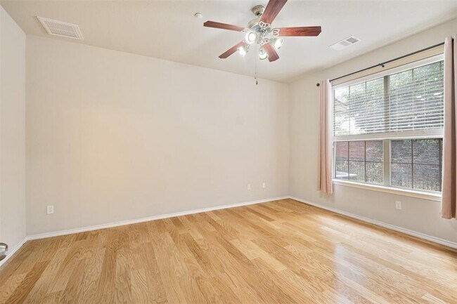 Foto del edificio - 14815 Avery Ranch Blvd
