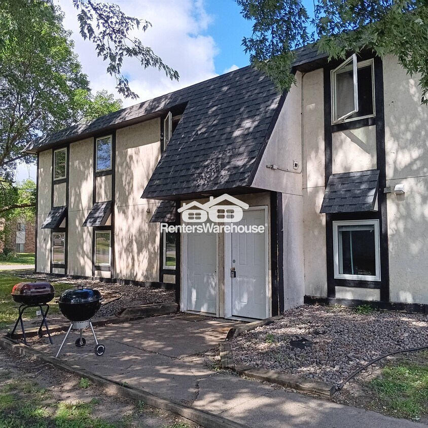 Foto principal - 1310 6th Ave S