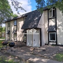 Building Photo - 1310 6th Ave S