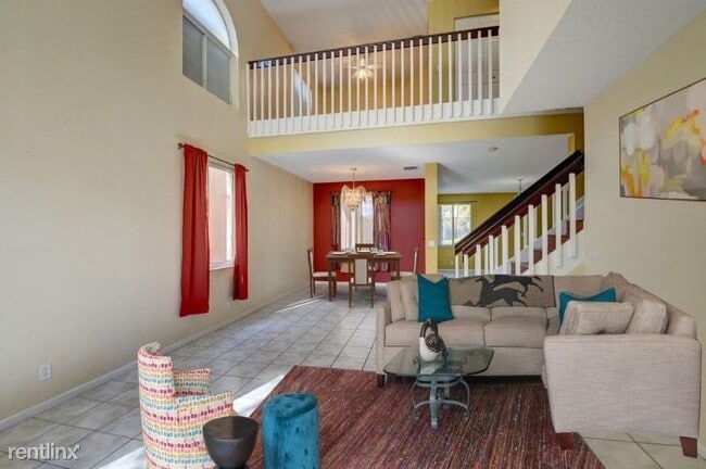Building Photo - 3 br, 2.5 bath House - 5129 HERON PLACE