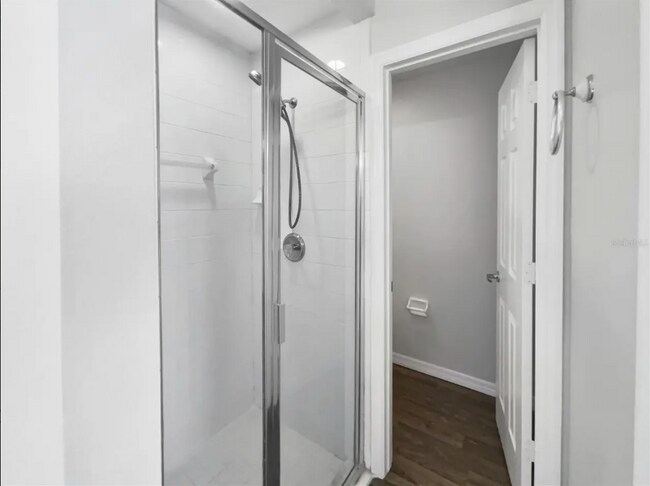 Foto del edificio - 961 Salerno Ct