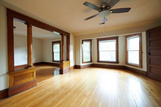 Dining room - 1606 6th St NE