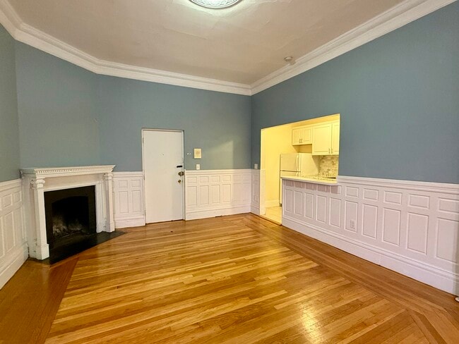Foto del edificio - 295 Newbury St