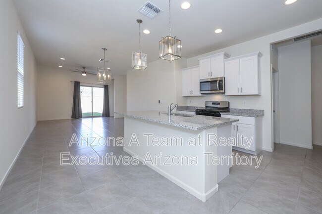 Foto del edificio - 4882 E Greenway Wash Dr