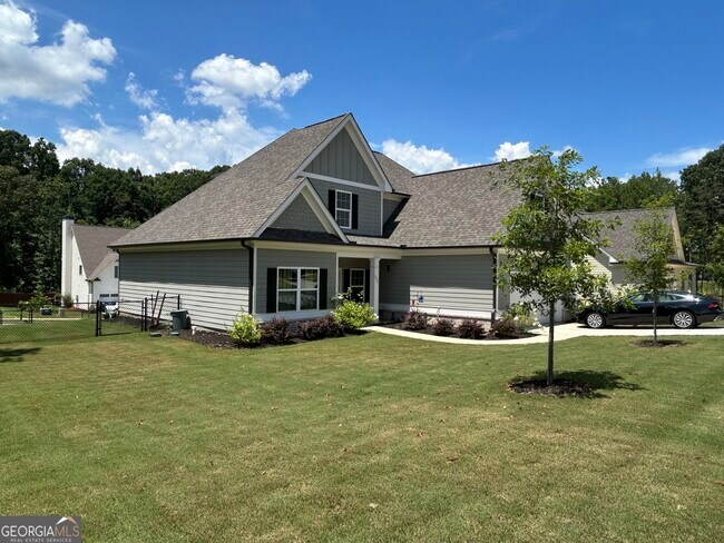 Foto del edificio - 205 Solihull Ln