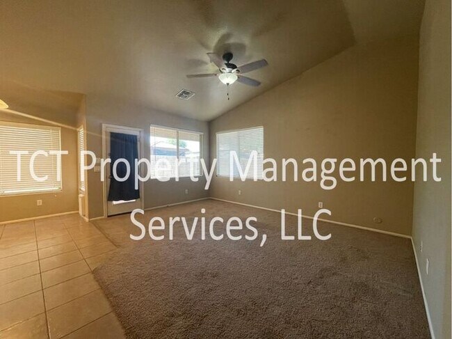 Foto del edificio - Spacious Home in Great Location!