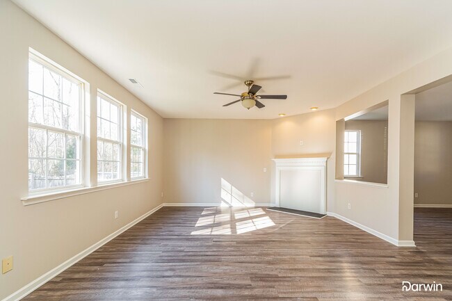 Building Photo - 1824 Creek Oak Circle, Fuquay Varina, NC 2...