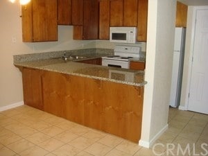 Caption 25 - 1237 Citrus Ave