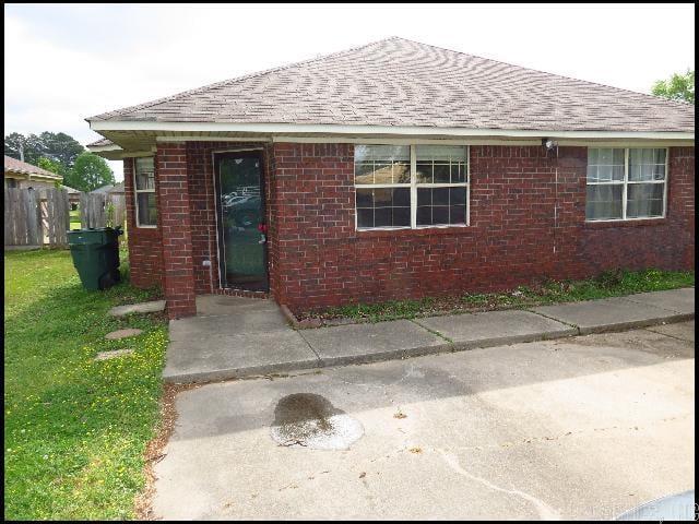Foto principal - 380 S Davis St