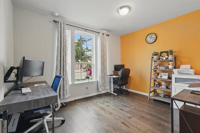 Foto del edificio - 9424 Needles Ave