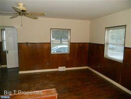 Building Photo - 48 Robinson Dr