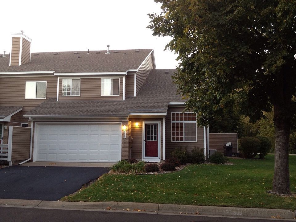 Foto principal - 9935 Fillmore St NE