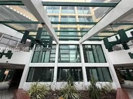 Foto del edificio - 11800 SW 18th St