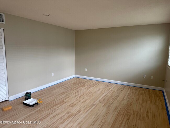 Foto del edificio - 8401 N Atlantic Ave