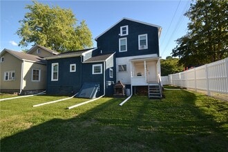 Building Photo - 505 E Main St