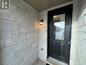 Building Photo - 1453 National Cmn
