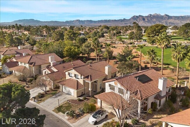 Foto del edificio - Beautifully 3 bedroom updated home located in the guard-gated Los Prados Golf Community!