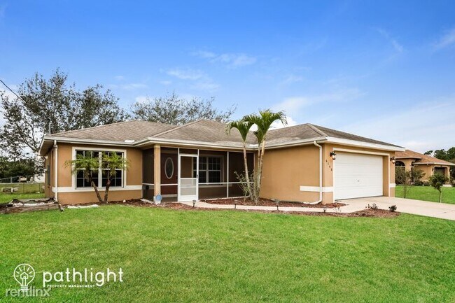 Building Photo - 3 br, 2 bath House - 6140 Laurelwood Drive...