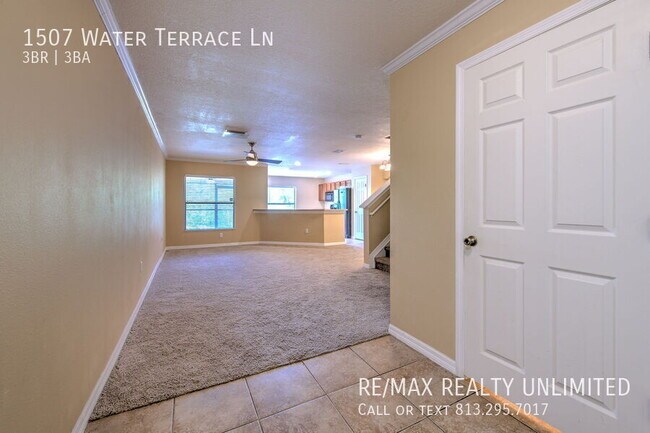 Photo - 1507 Water Terrace Ln Townhome