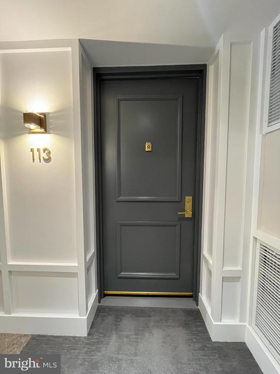 Foto del edificio - 1637 Oakwood Dr
