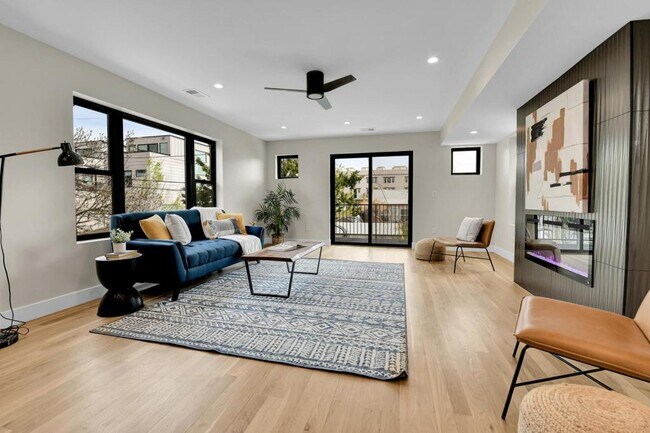 Foto del edificio - 2168 S Ash St