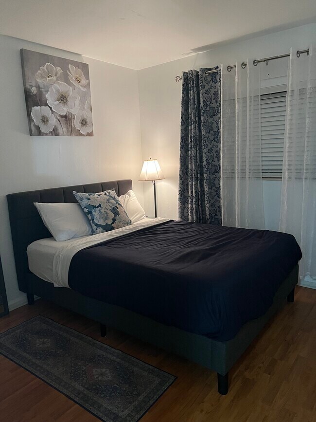 Foto del edificio - 700 Windsong Cir