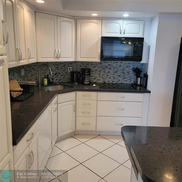 Foto del edificio - 3800 Galt Ocean Dr